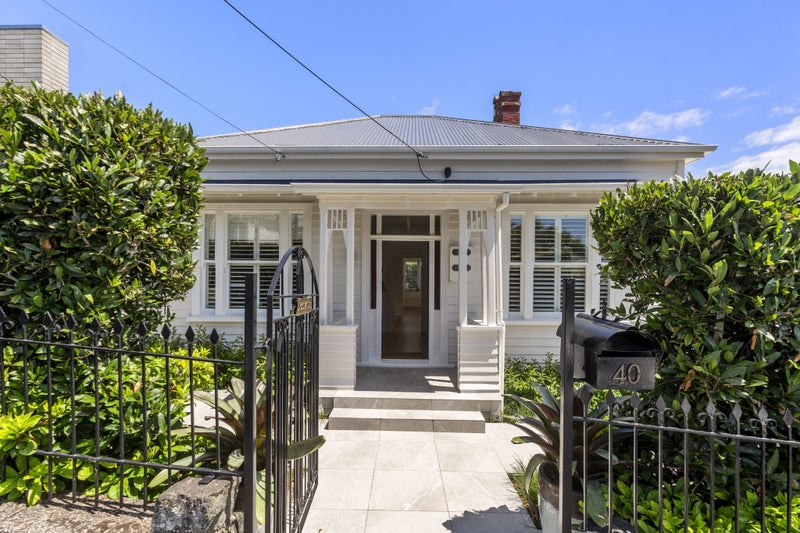 40 Livingstone Street, Westmere, Auckland - Carousel 1