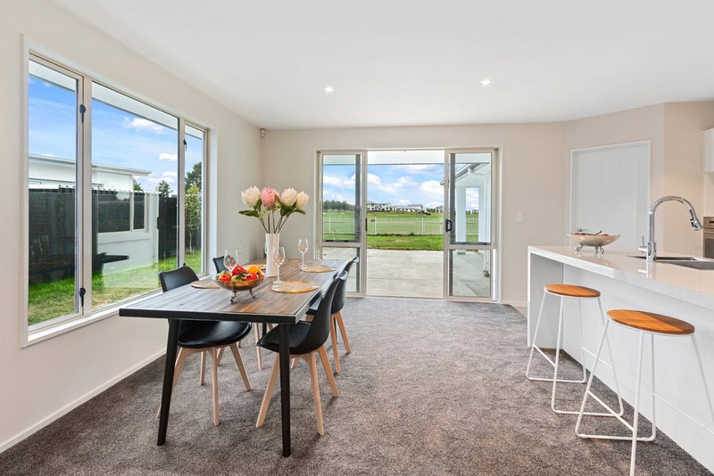 544 Bower Avenue, Parklands, Christchurch - Carousel 1