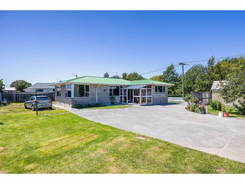 22 Railway Terrace, Templeton, Christchurch - Carousel 1