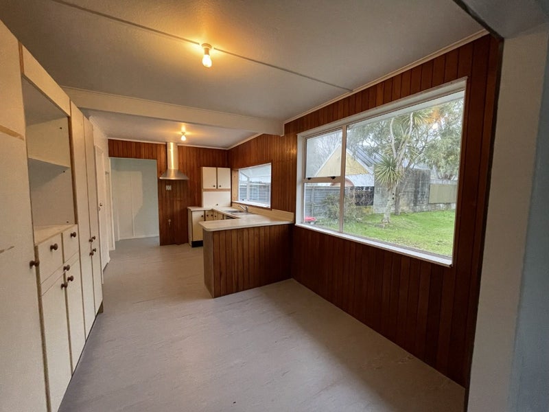 16 Horoeka Street, Stokes Valley, Lower Hutt - Carousel 2