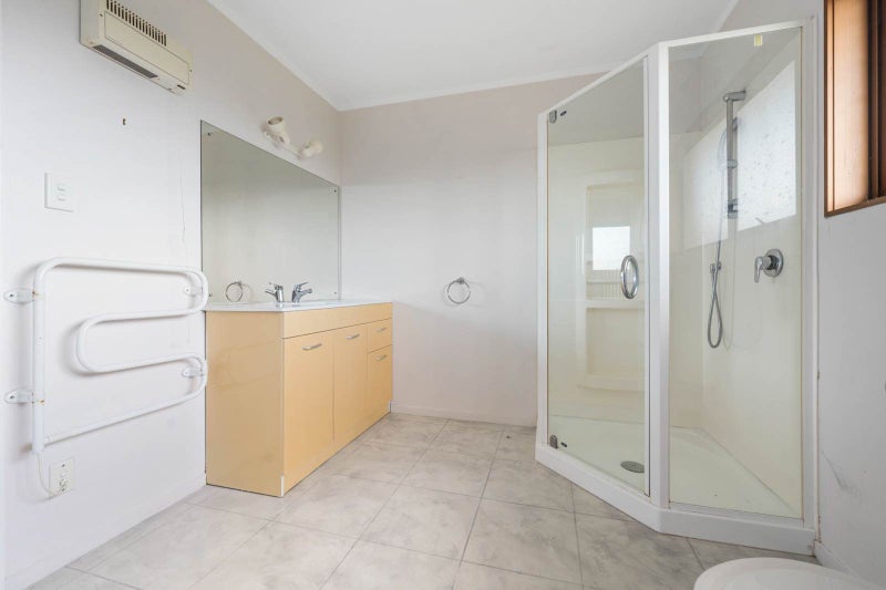 62 Screen Road, Albany - Carousel 11