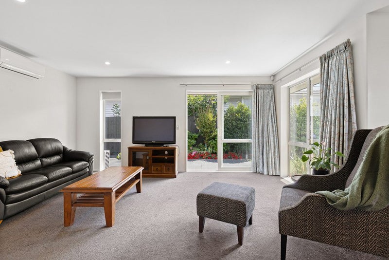 2/105 Brynley Street, Hornby, Christchurch - Carousel 2