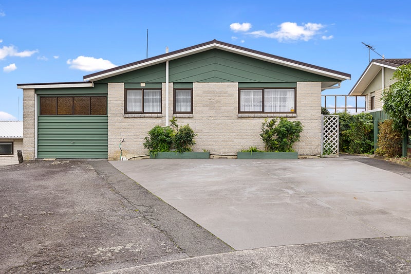 1/13 Lydford Place, Spotswood, New Plymouth - Carousel 2