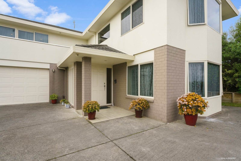 22 Westerham Drive, Dannemora, Auckland - Carousel 2