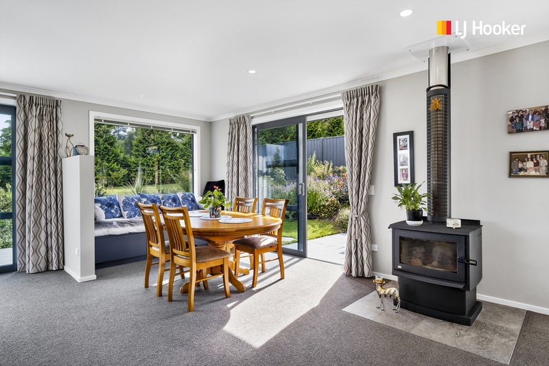 16 Abbeyfield Close, Abbotsford, Dunedin - Carousel 2