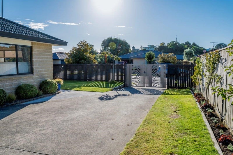 70 Weggery Drive, Waikanae Beach, Waikanae - Carousel 20