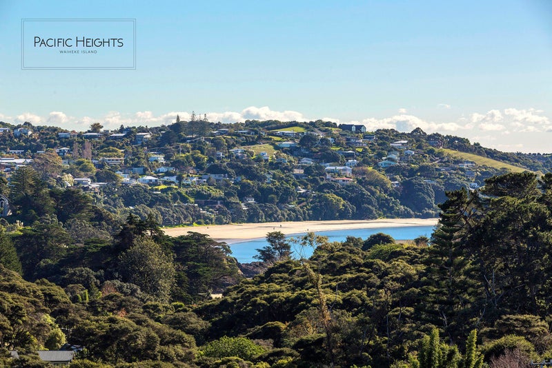 1A Pacific Parade, Surfdale, Waiheke Island - Carousel 1