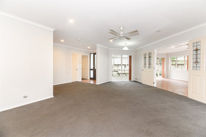 32 Caversham Drive, Torbay, Auckland - Carousel 2