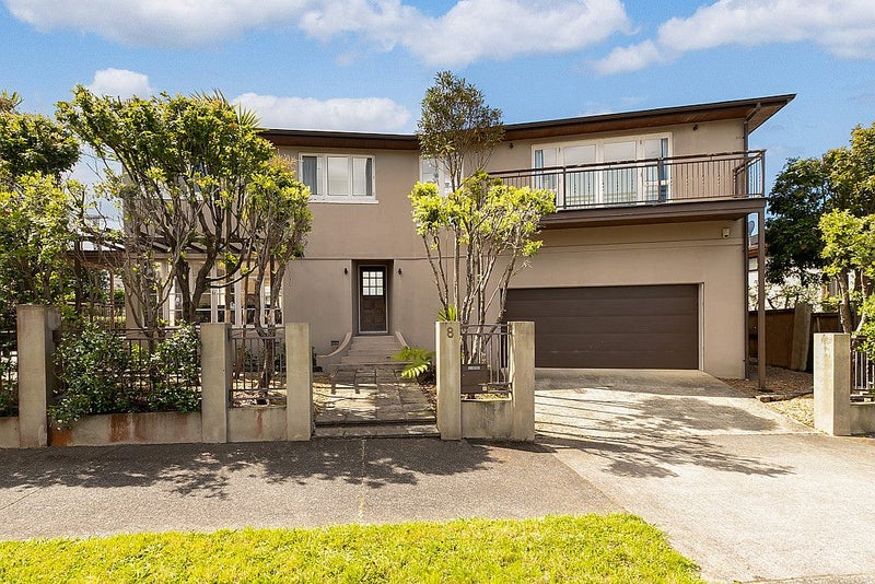 8 Johnstone Street, Point Chevalier, Auckland - Carousel 2