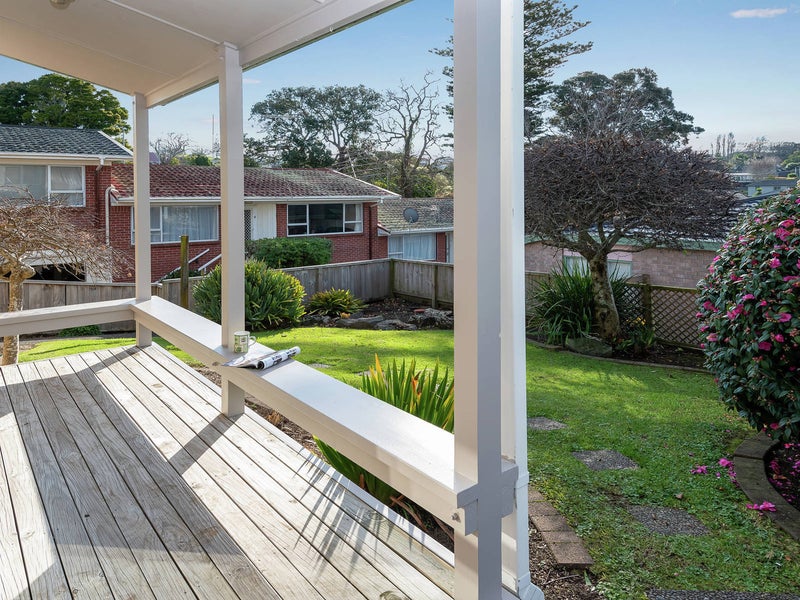 2/30 Uxbridge Road, Howick, Auckland - Carousel 2
