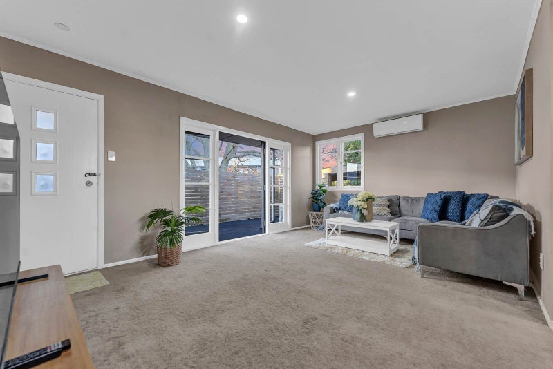 34 Edwards Avenue, Henderson, Auckland - Carousel 2
