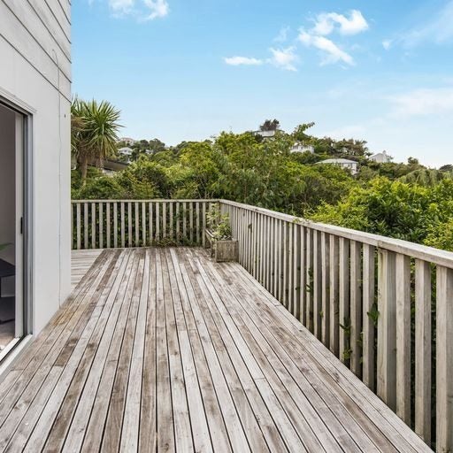 32A Cheltenham Terrace, Newlands, Wellington - Carousel 10