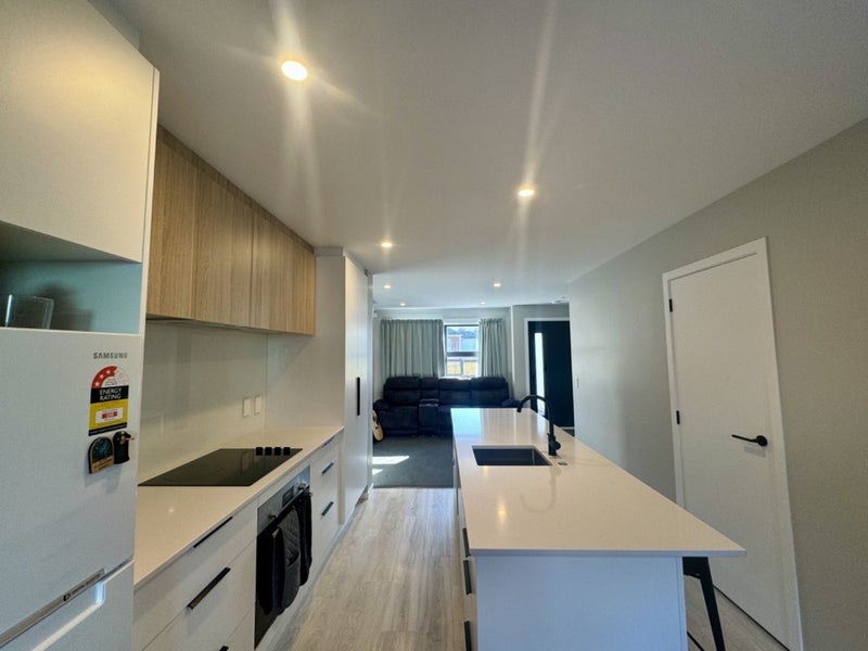 58 Milne Crescent, Taita, Lower Hutt - Carousel 2