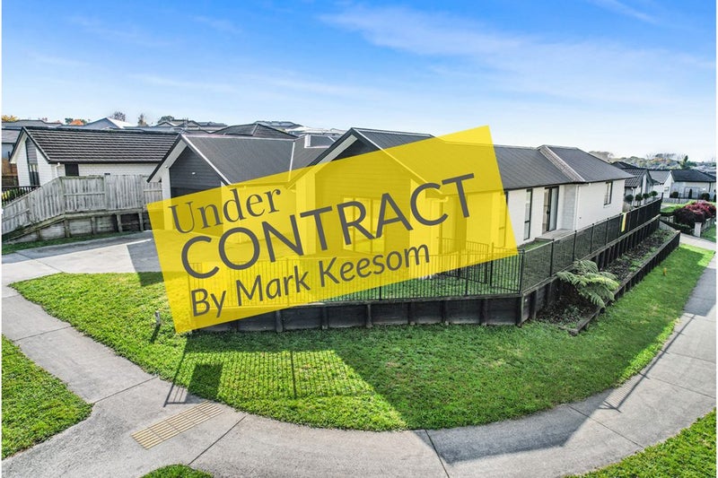 76 Cumberland Drive, Flagstaff, Hamilton - Carousel 1