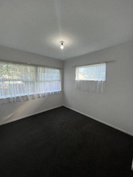 7 Booker Place, Weymouth, Auckland - Carousel 7