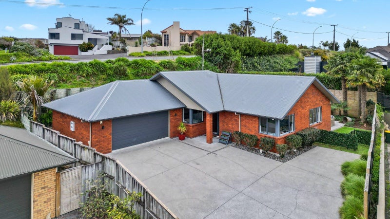 5 Millennium Heights, Flagstaff, Hamilton - Carousel 30