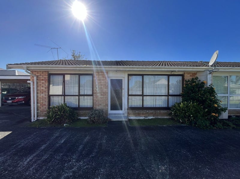 3/72 Paihia Road, Onehunga, Auckland - Carousel 1