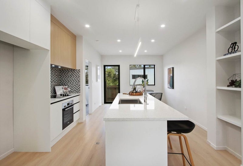 7A Rehia Road, Massey, Auckland - Carousel 2