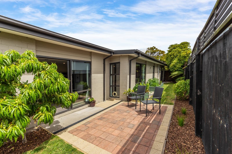 15 Surrey Street, Linwood, Christchurch - Carousel 2