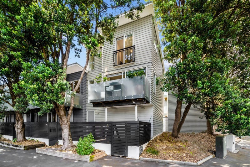 12/26 Mary Street, Mount Eden, Auckland - Carousel 1