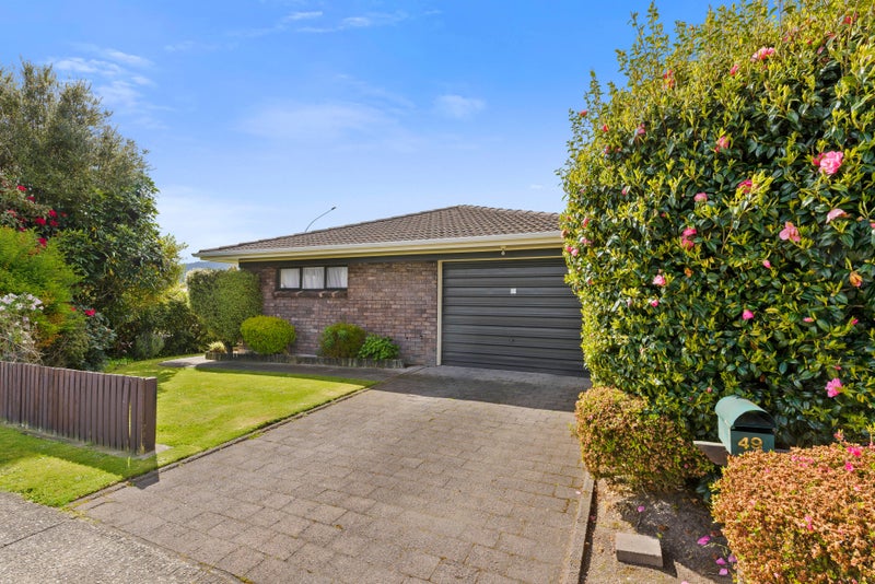 49 Grey Street, Glenholme, Rotorua - Carousel 2