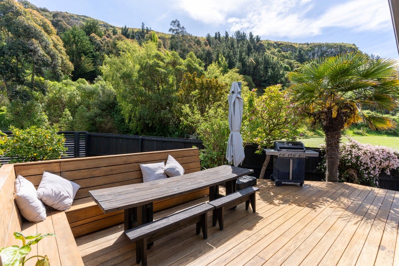 14 Finnsarby Place, Sumner, Christchurch - Carousel 2