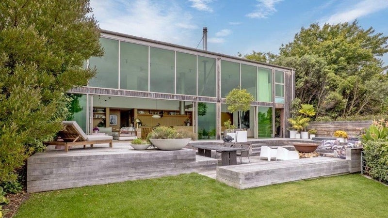 67 Whaka Terrace, Huntsbury, Christchurch - Carousel 1