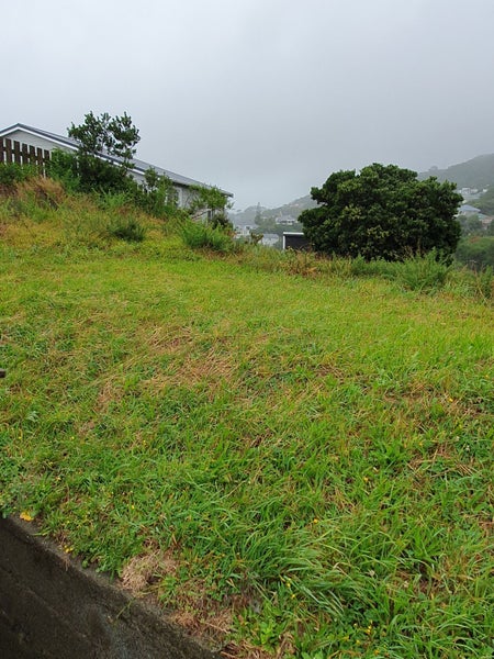 24 Imperial Terrace, Melrose, Wellington - Carousel 2