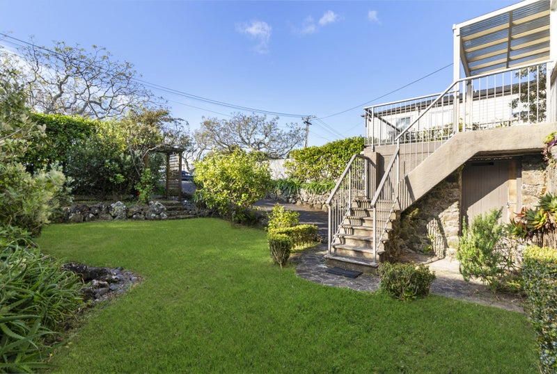 15 Wallath Road, Onehunga, Auckland - Carousel 2