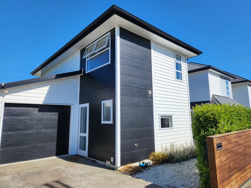 31A Mudie Street, Alicetown, Lower Hutt - Carousel 1