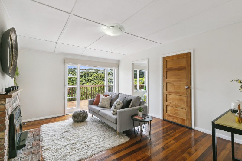 34 Montgomery Avenue, Karori, Wellington - Carousel 2