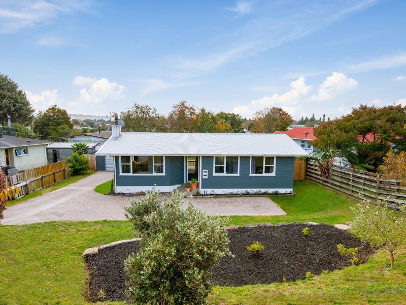 85 Elizabeth Street, Tauhara, Taupo - Carousel 1