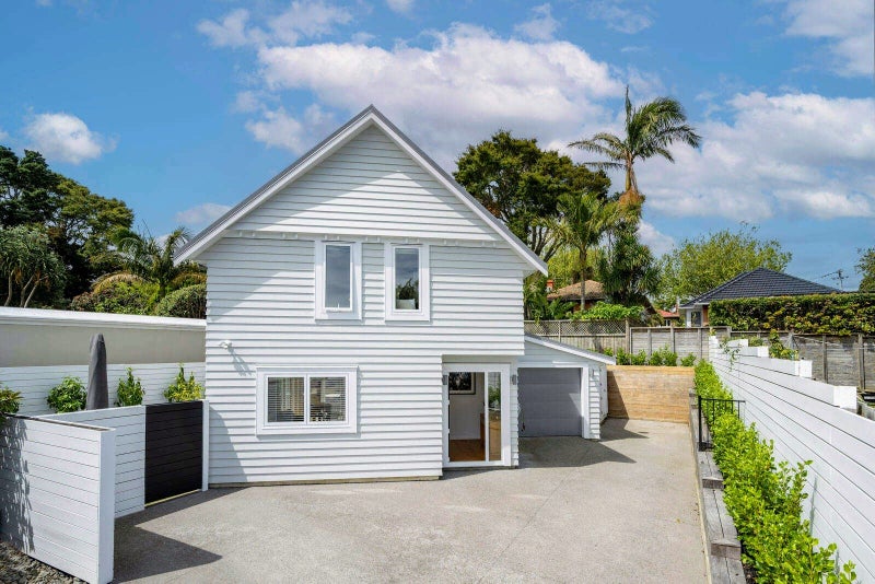 3/3 William Denny Avenue, Westmere, Auckland - Carousel 1