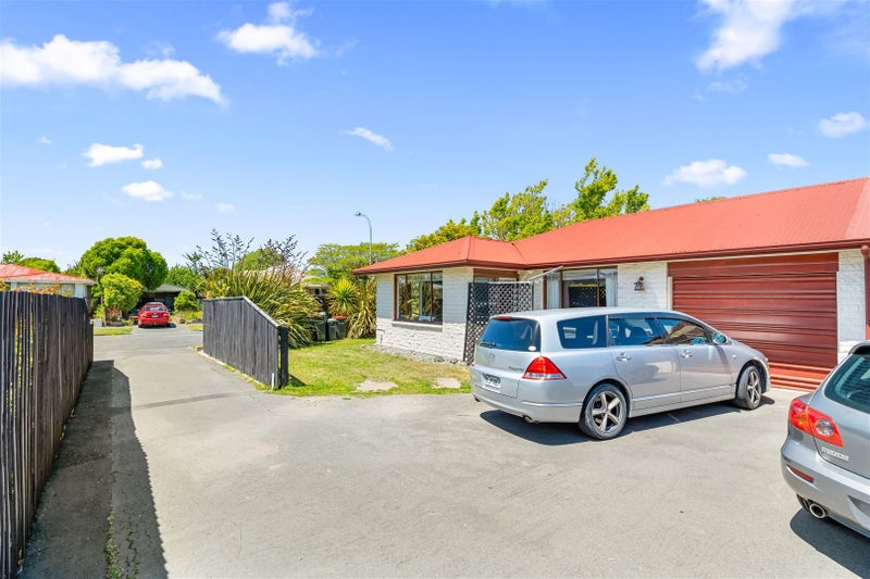 1/57 Reynolds Avenue, Bishopdale, Christchurch - Carousel 1