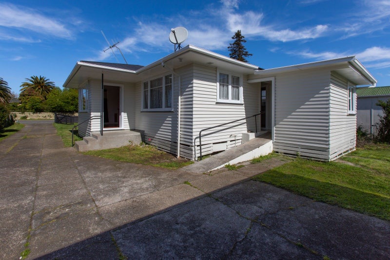 297 High Street, Dannevirke - Carousel 2