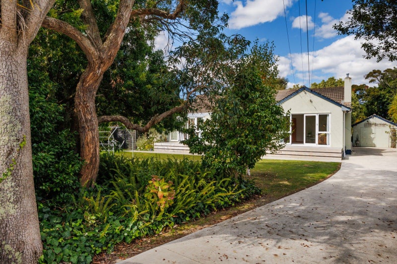 580 Ferguson Street, Terrace End, Palmerston North - Carousel 25