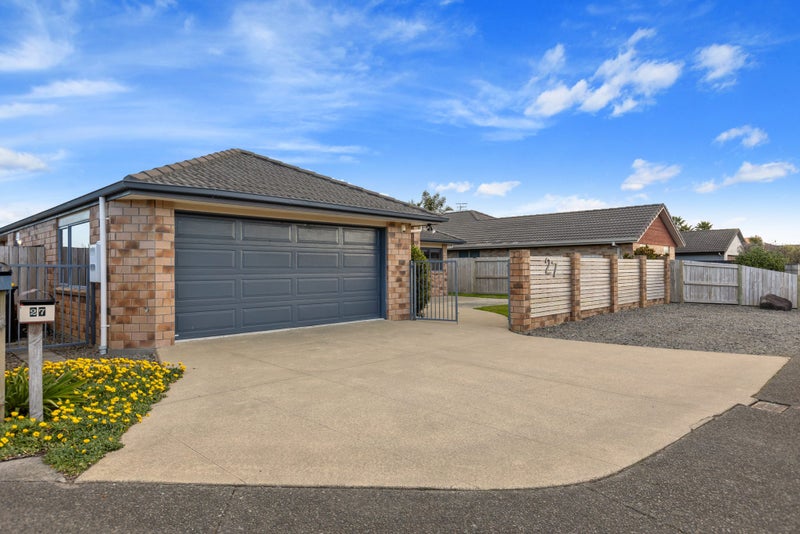 27 Sarah Place, Papamoa Beach, Papamoa - Carousel 1