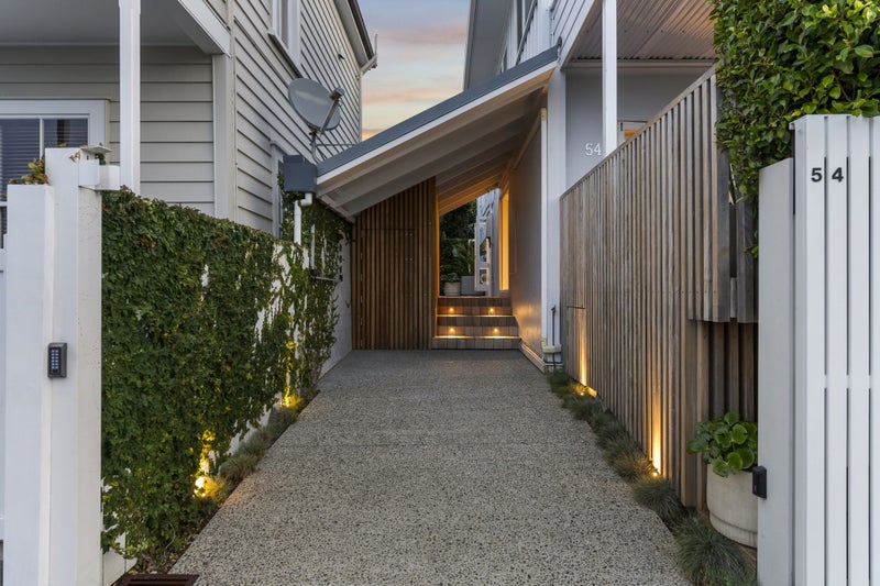 54 Hackett Street, Saint Marys Bay, Auckland - Carousel 2