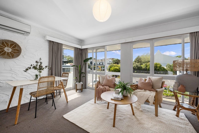 6/1 Glen Road, Browns Bay, Auckland - Carousel 2
