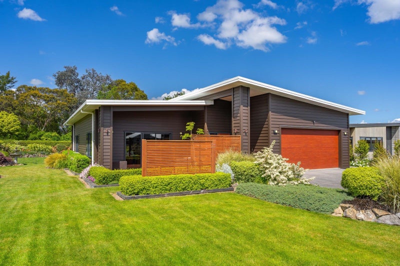 1 Mervyn Brown Place, Solway, Masterton - Carousel 1