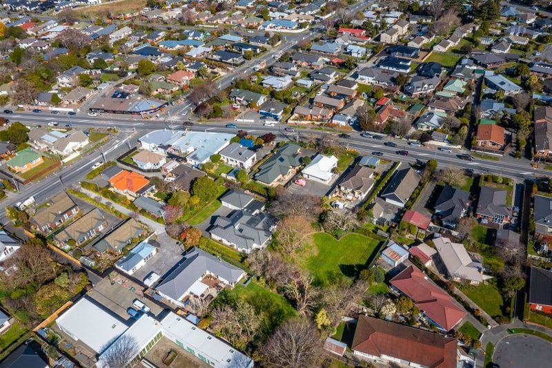 82 Aorangi Road, Bryndwr, Christchurch - Carousel 31