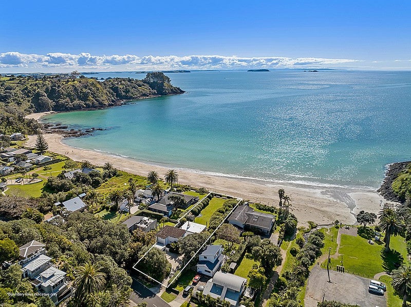 43 Palm Road, Palm Beach, Waiheke Island - Carousel 1