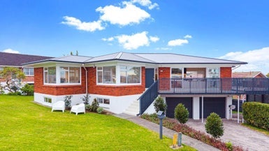 10 Fowler Street, Northcote, Auckland - Carousel 1