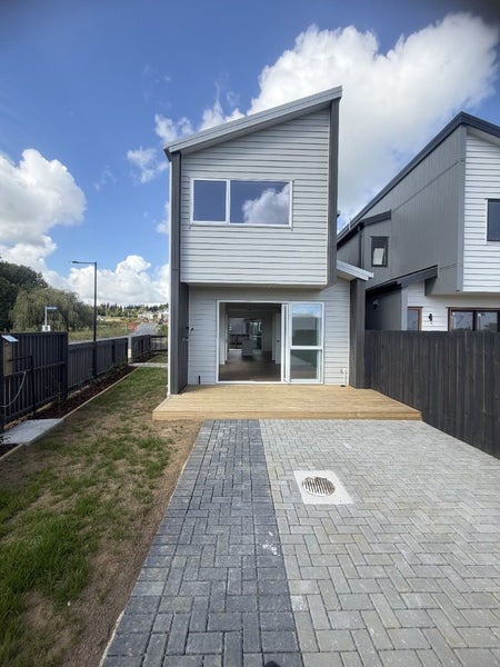 18 Taiheru Road, Karaka, Papakura - Carousel 2