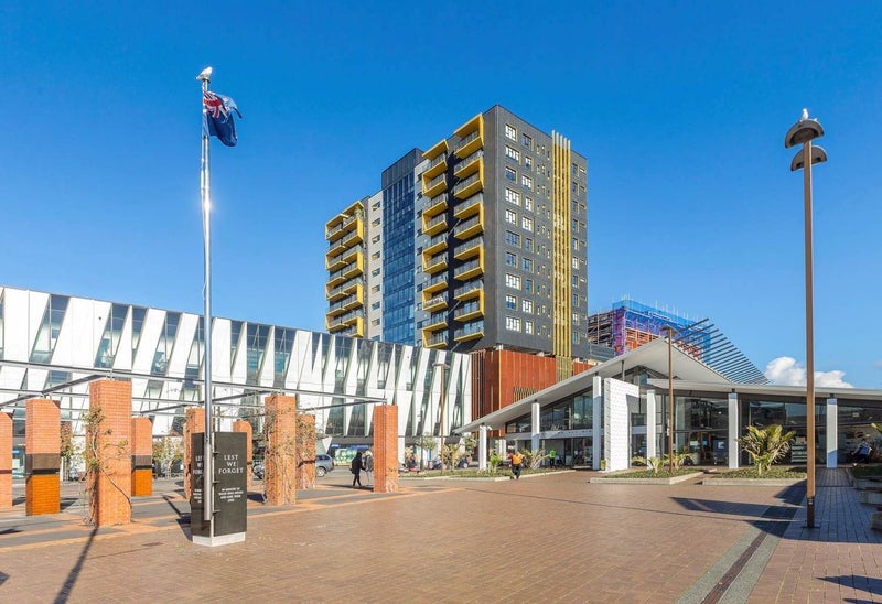 1405/20 McCrae Way, New Lynn, Auckland - Carousel 1