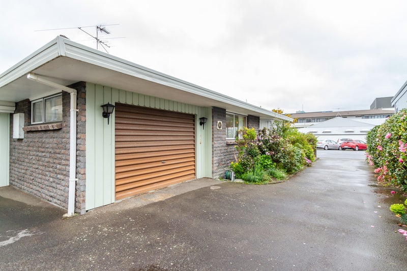 4/6 Cornwall Street, Hutt Central, Lower Hutt - Carousel 10