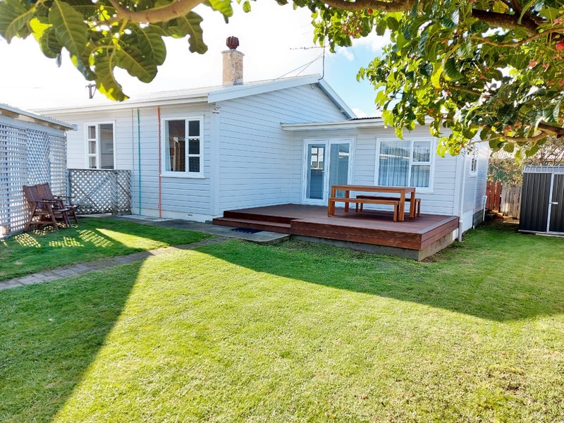 45 Ellesmere Avenue, Miramar, Wellington - Carousel 1