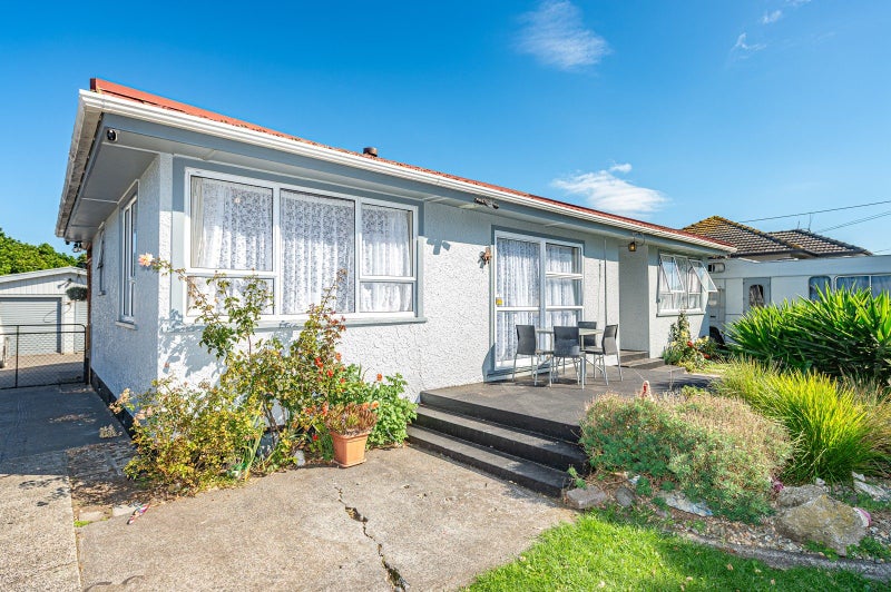 51 Thatcher Street, Castlecliff, Whanganui - Carousel 25