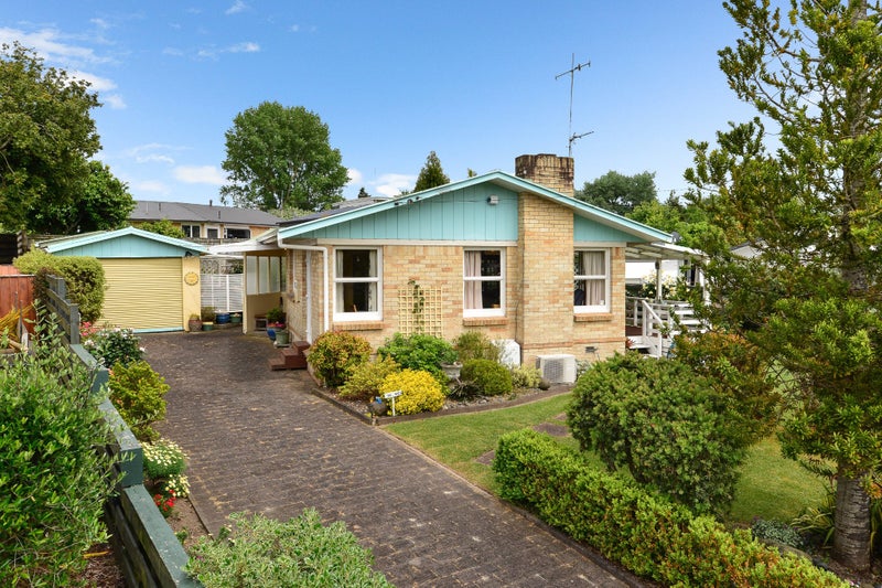 211 Bankwood Road, Chartwell, Hamilton - Carousel 1