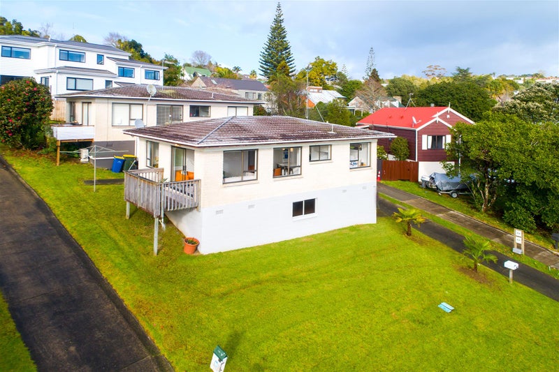 1/85 Moore Street, Hillcrest, Auckland - Carousel 1